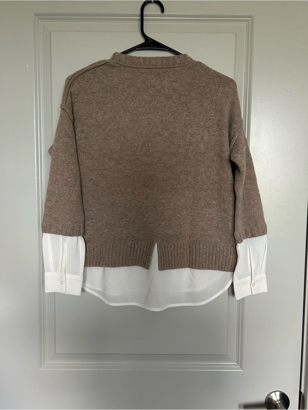 Brochu Walker Taupe Knit Layered Wool Cashmere Crew Sweater with White Hem - Picture 9 of 10